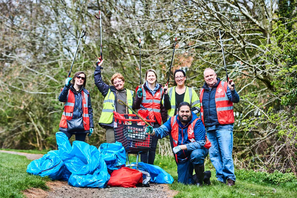 Great British Spring Clean: CCEP calls for retailer support