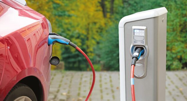 300,000 new electric vehicles in 2021 alone, as supermarkets take advantage