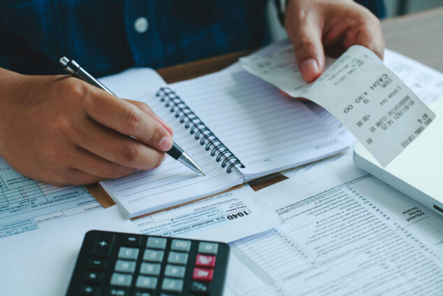 Debt bills cost of living crisis finance generic